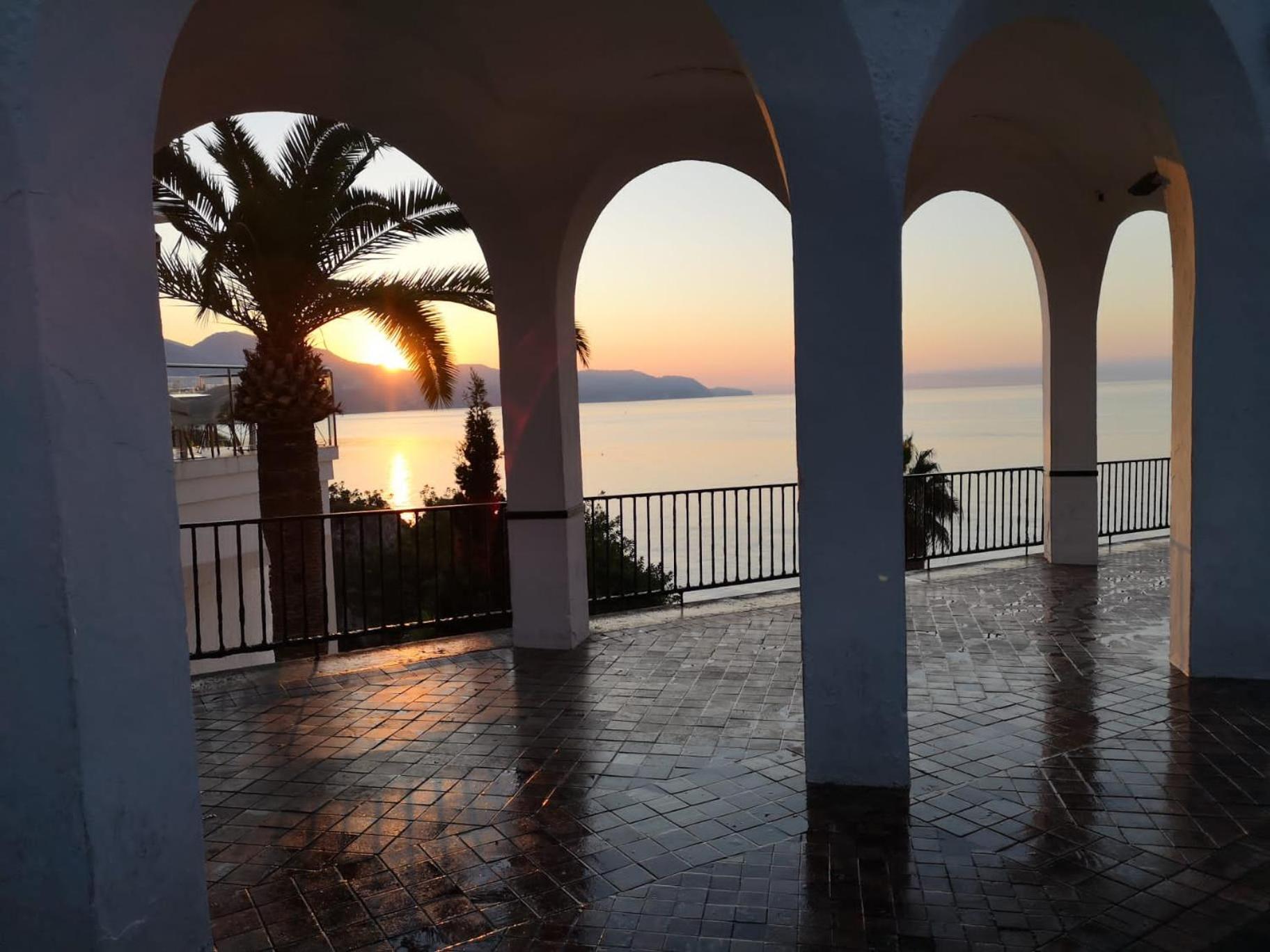 Vila Peperent Casa Pino Nerja Exteriér fotografie